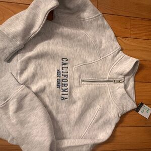 California West Coast Gray Sweater